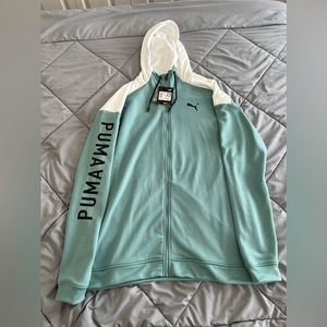 Brand New! Mens Puma training Full zip Hoodie jacket(Size LT)